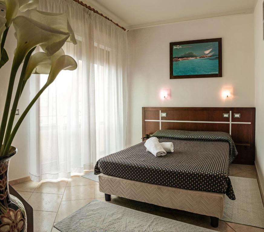 Hotel La Terrazza Cagliari Phòng bức ảnh