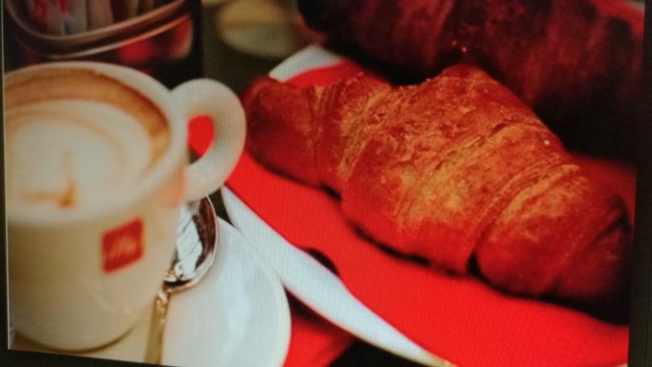 Hotel La Terrazza Cagliari Ngoại thất bức ảnh
